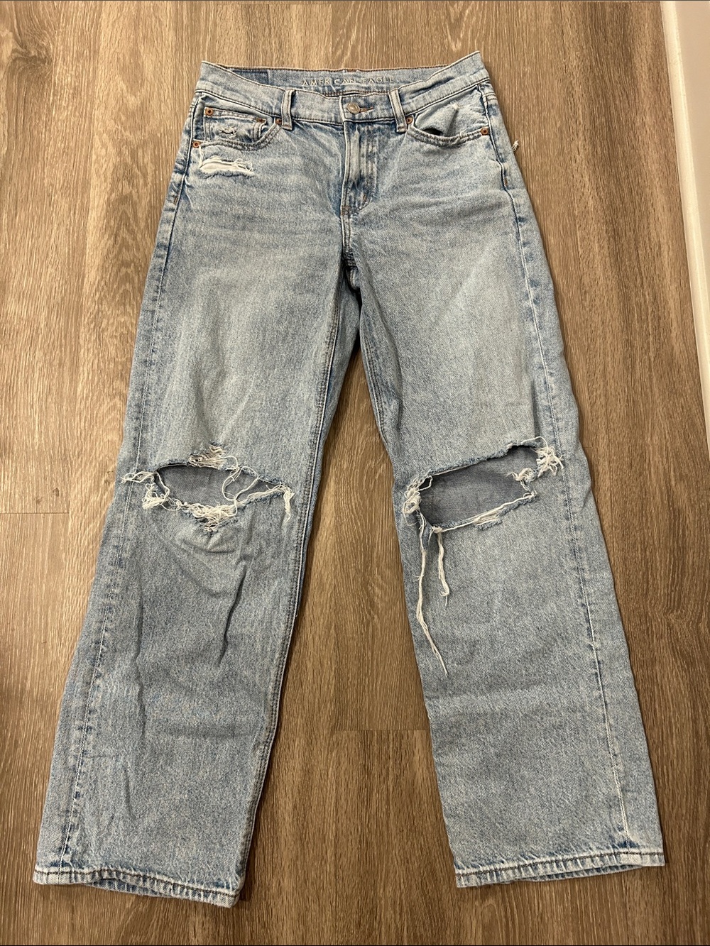 American Eagle Outfitters - Distressed Stovepipe Jeans